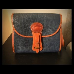Dooney & Bourke handbag